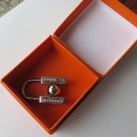 HERMES 2001 A la decouverte de la beaute du Monde Classic H EARTH Cadena Lock - Picture 4 of 15